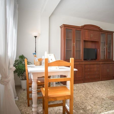 Delfín Playa Basic Ha Apartment Cadiz Bagian luar foto